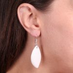 Boucles d’oreilles feuille en porcelaine