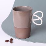 Tasse expresso anse bretzel Alsace - Taupe 90ml